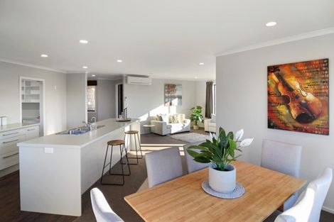 Photo of property in 15 Cole Thomas Place, Huntington, Hamilton, 3210