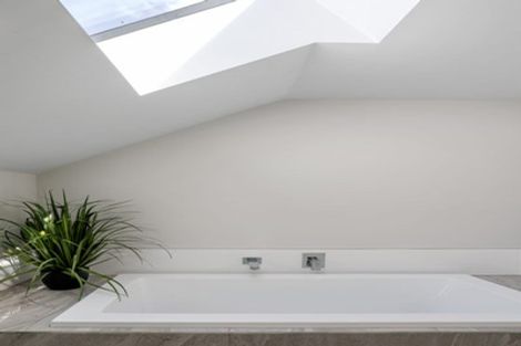 Photo of property in 53a Kotare Street, Fendalton, Christchurch, 8041