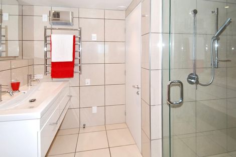 Photo of property in 11/272 Marine Parade, New Brighton, Christchurch, 8061