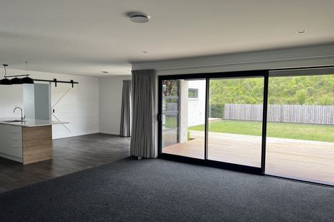 Photo of property in 111 Whakaturou Crescent, Pyes Pa, Tauranga, 3112