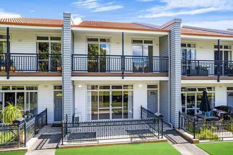 Photo of property in 15/44 Carlos Drive, Flat Bush, Auckland, 2016