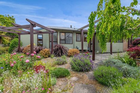 Photo of property in 37 Cassandra Street, Stratford, 4332