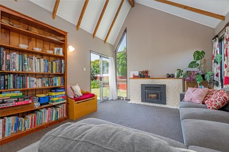 Photo of property in 9 Craven Court, Ashhurst, 4810