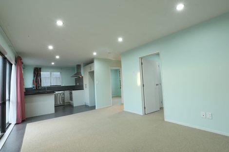 Photo of property in 16 Fiesta Drive, Half Moon Bay, Auckland, 2012