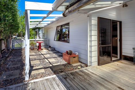 Photo of property in 100d Waverley Place, Whangamata, 3620