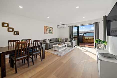 Photo of property in 13a Tuuhura Road, Pukekohe, 2120