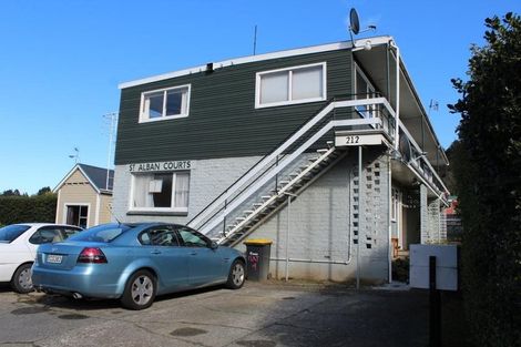 Photo of property in 212 Kaikorai Valley Road, Bradford, Dunedin, 9011