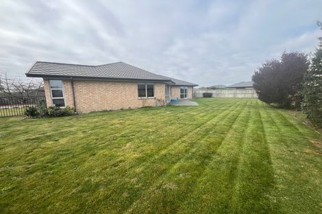 Photo of property in 3 Diane Place, Rolleston, 7614