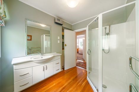 Photo of property in 39 Blue Mountains Road, Silverstream, Upper Hutt, 5019