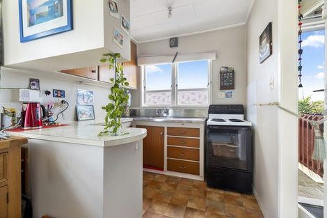 Photo of property in 4/53-55 East Street, Papakura, 2110