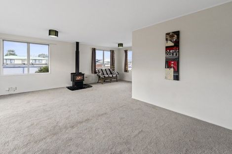 Photo of property in 31 Eversham Road, Mount Maunganui, 3116