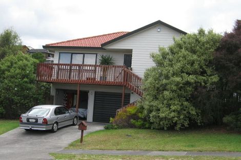 Photo of property in 106 West Harbour Drive, West Harbour, Auckland, 0618