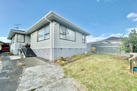 Photo of property in 41 Sharland Avenue, Manurewa, Auckland, 2102