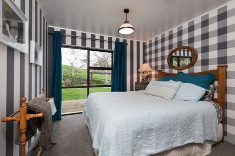 Photo of property in 543 Mataro Road, Onaero, Urenui, 4375