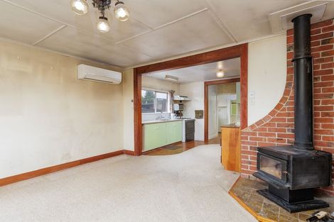 Photo of property in 6 Holmes Street, Waimate, 7924
