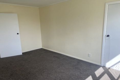 Photo of property in 11 Goldsmith Crescent, Levin, 5510