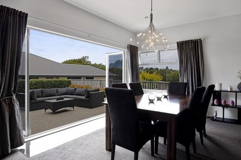 Photo of property in 188 Heta Road, Highlands Park, New Plymouth, 4312