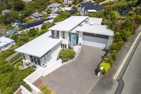 Photo of property in 2 Redcliffs View Lane, Redcliffs, Christchurch, 8081