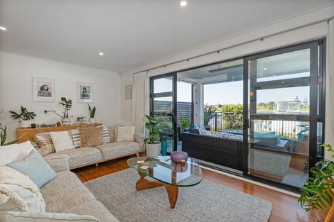 Photo of property in 12/6 The Marina, Tairua, 3508