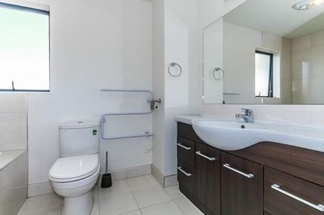 Photo of property in Albany Gardens, 35 Masons Road, Oteha, Auckland, 0632