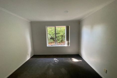 Photo of property in 595 Great South Road, Rosehill, Papakura, 2113