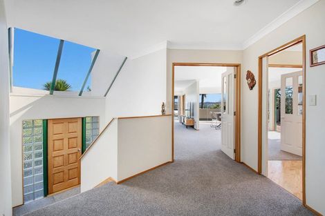 Photo of property in 13 Jelas Road, Red Beach, 0932