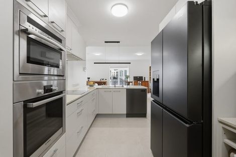Photo of property in 73 Parkside Drive, Orewa, 0931