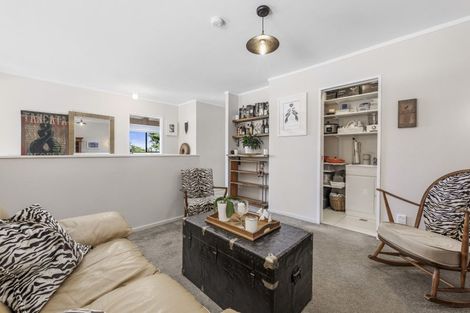 Photo of property in 188 Sandspit Road, Shelly Park, Auckland, 2014