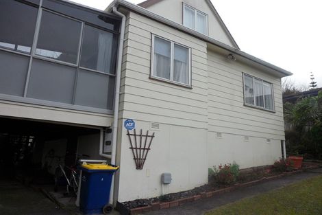 Photo of property in 8 Athena Drive, Totara Vale, Auckland, 0629