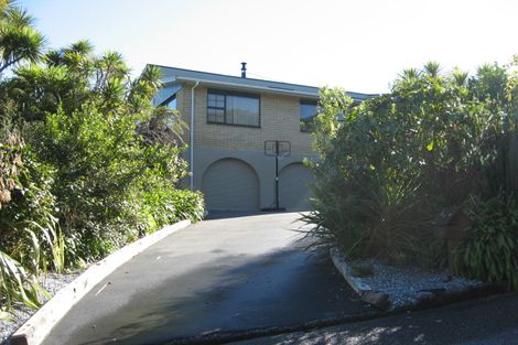 Photo of property in 20 Stanton Crescent, Karoro, Greymouth, 7805