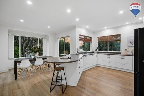 Photo of property in 15 Compass Court, Paraparaumu, 5032