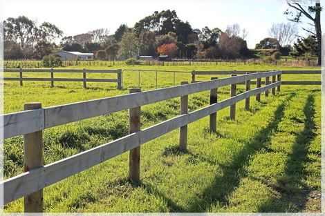 Photo of property in 213c Muhunoa East Road, Ohau, Levin, 5570