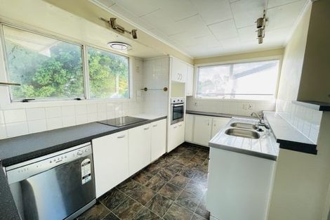 Photo of property in 38 Burbank Avenue, Manurewa, Auckland, 2102