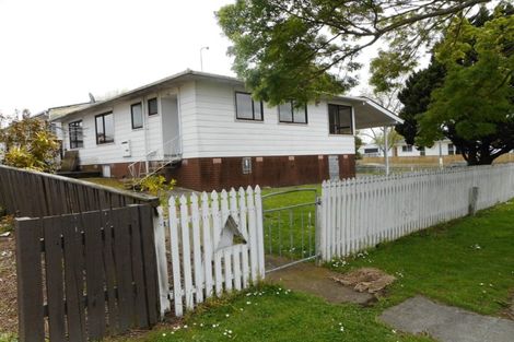 Photo of property in 1/60 Diorella Drive, Clover Park, Auckland, 2019