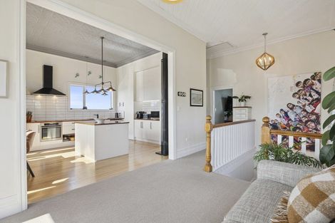 Photo of property in 73 Elm Row, Dunedin Central, Dunedin, 9016