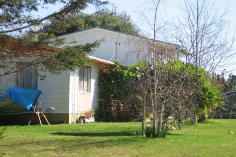 Photo of property in 48b Oyster Drive, Cooks Beach, Whitianga, 3591