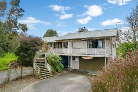 Photo of property in 23 Heatherlea Heights, Feilding, 4702