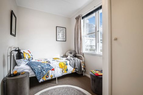 Photo of property in 1/40 Mahara Avenue, Birkenhead, Auckland, 0626