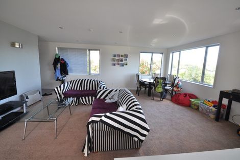 Photo of property in 79 Percy Dyett Drive, Karori, Wellington, 6012