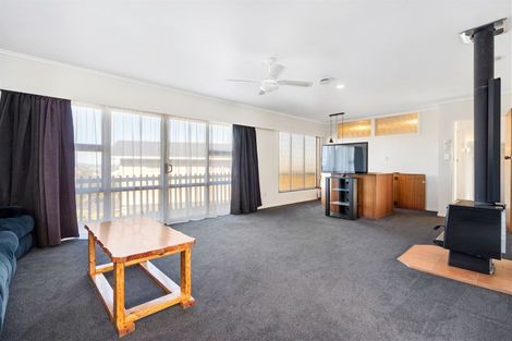 Photo of property in 14 Ross Street, Onerahi, Whangarei, 0110