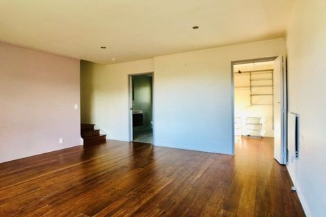 Photo of property in 13 Palliser Lane, Browns Bay, Auckland, 0630