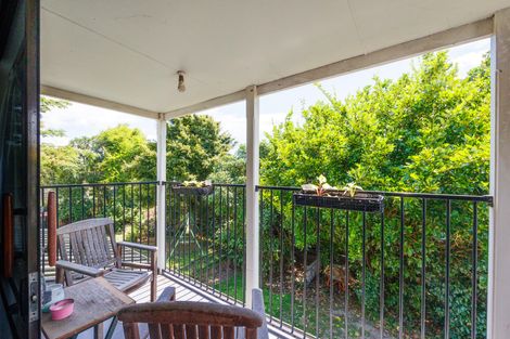 Photo of property in 22 Truscott Grove, Awapuni, Palmerston North, 4412