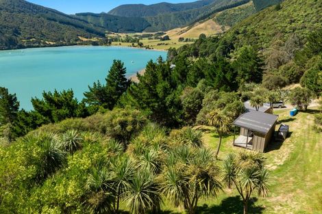 Photo of property in Waitaria Bay, Waitaria Bay, Picton, 7282