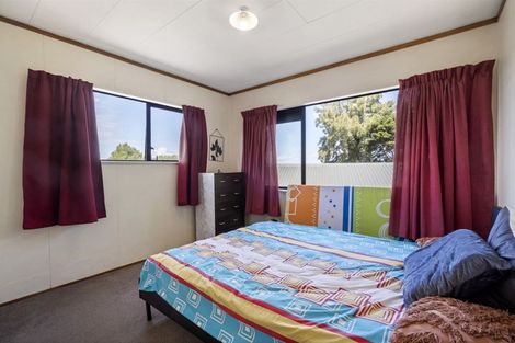 Photo of property in 1/25 Heathglen Place, Bayview, Auckland, 0629