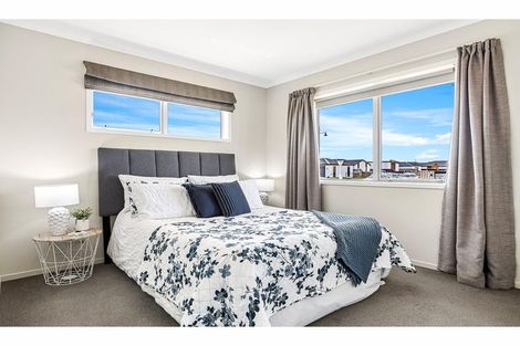 Photo of property in 17 Pakohe Street, Pegasus, 7612