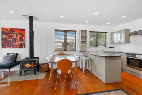 Photo of property in 542 Leigh Road, Whangateau, Warkworth, 0985