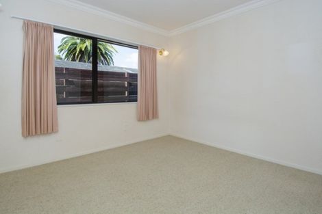 Photo of property in 1/24 Fourth Avenue, Tauranga, 3110