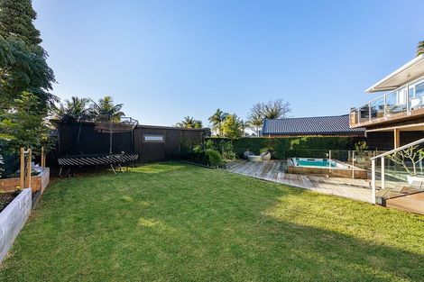 Photo of property in 41 The Circle, Manly, Whangaparaoa, 0930