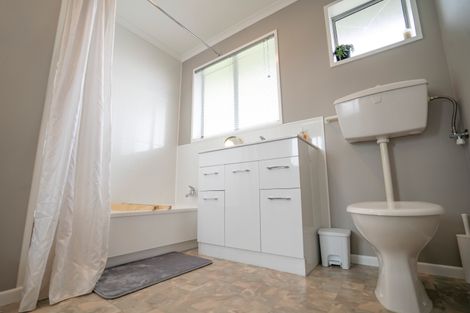 Photo of property in 10 Skye Street, Heidelberg, Invercargill, 9812