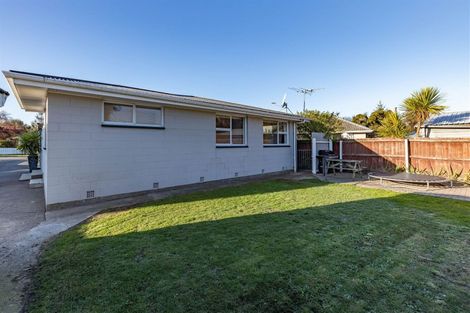 Photo of property in 6 Besant Place, Avondale, Christchurch, 8061